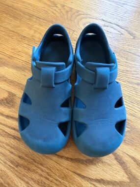 Ten Little Navy Splash Sandals